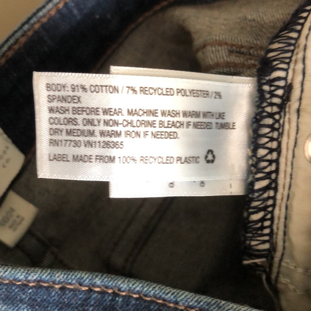 NWT MIDI HIGH RISE DENIM SHORTS - Picture 4 of 5
